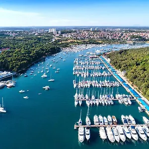 4* Apartahotel Ribarska Koliba